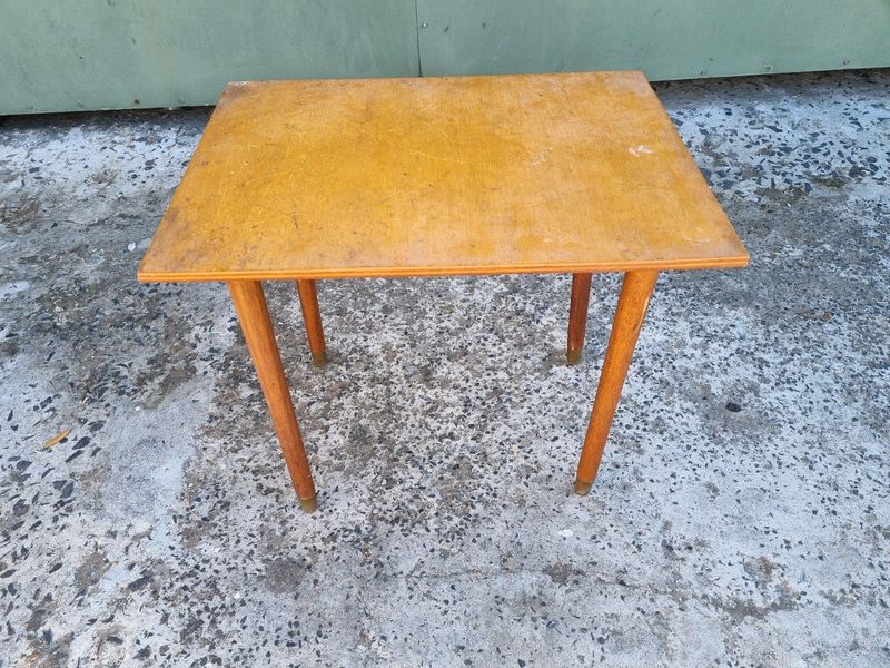 Wooden side table size 54x40x47cm