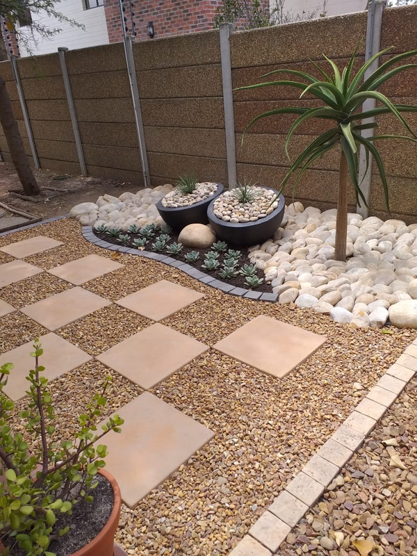 Get a fresh look for your gardens with Pavers, Cobbles and Gravel from Stone and Bark