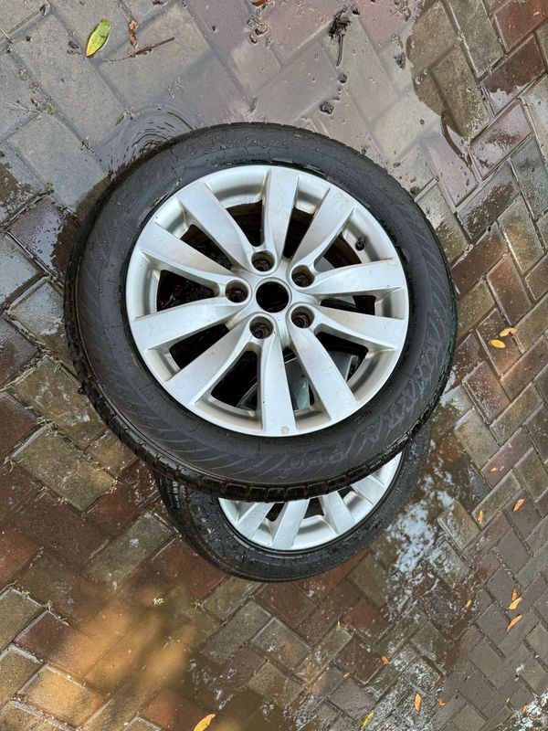 2x 16 inch kia soul rims and tyres available