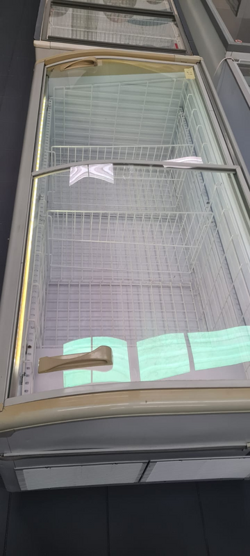 curve glass top Freezer for sale!!