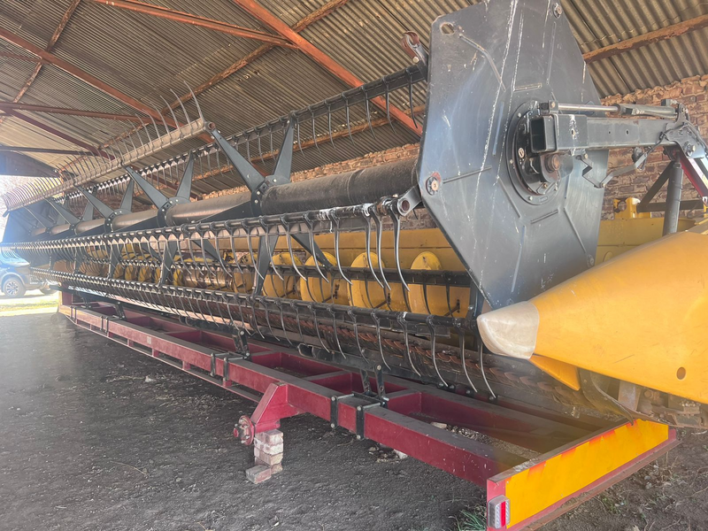 30 ft New Holland Soya Table For Sale (008807)