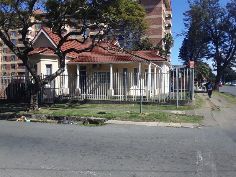 177mÂ² Office For Sale in Southernwood