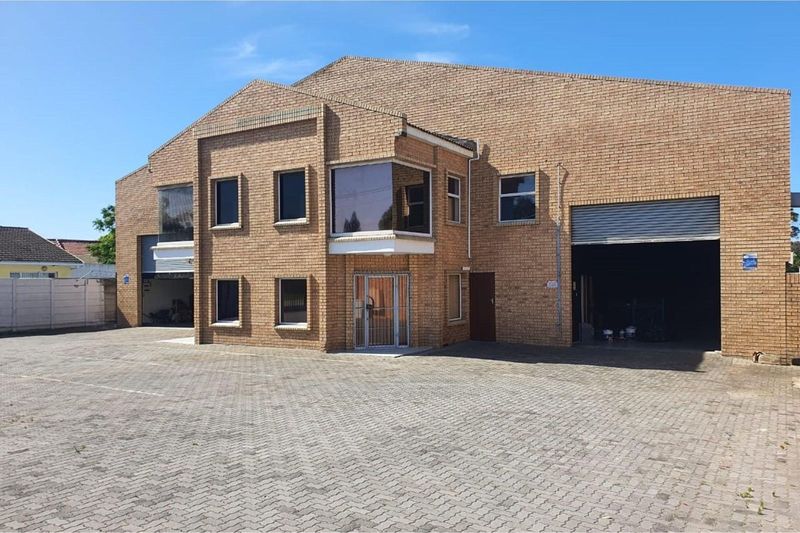 550m2 Warehouse to Let in Newton Park