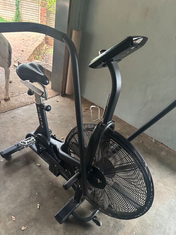 Angry Fit Airbike for sale.Hardly used.R9500.00For any questions text me