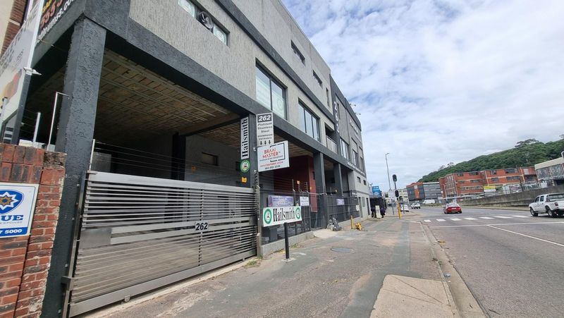 230m² Commercial To Let in Briardene at R100.00 per m²