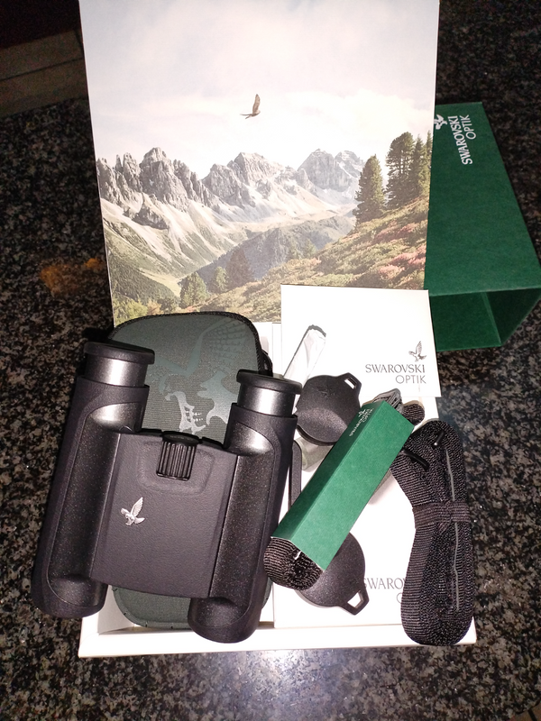 Swarovski CL Pocket 8x25 Binocular