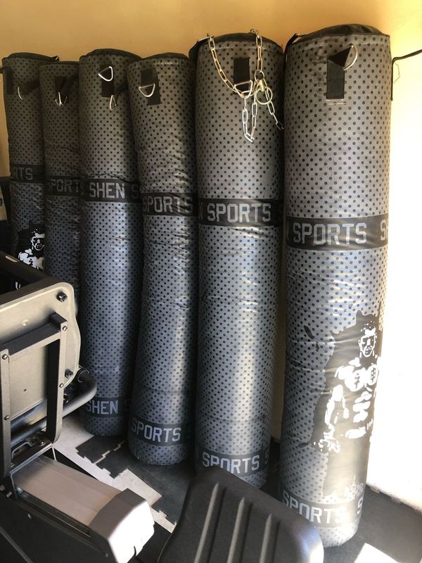 6  x Brand new Boxing bags