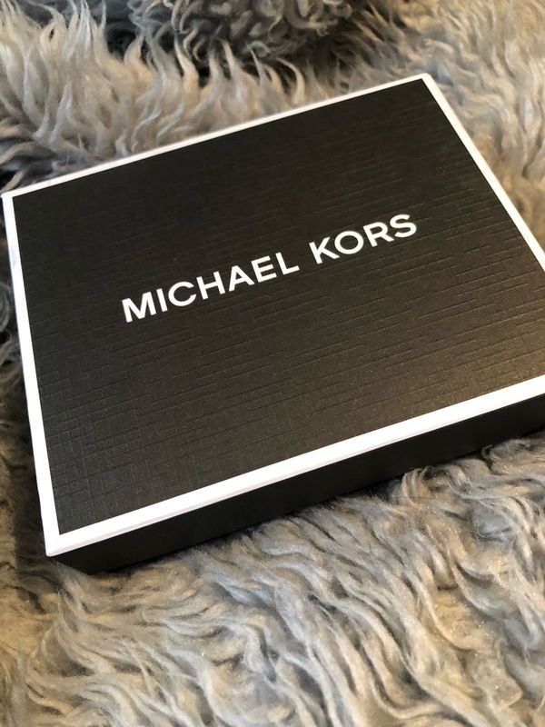 Michael Kors Billfold Wallet