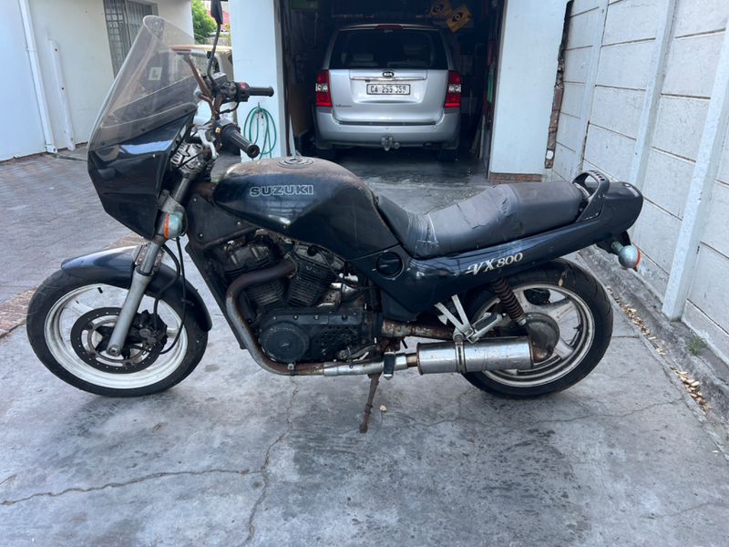 Suzuki VX800