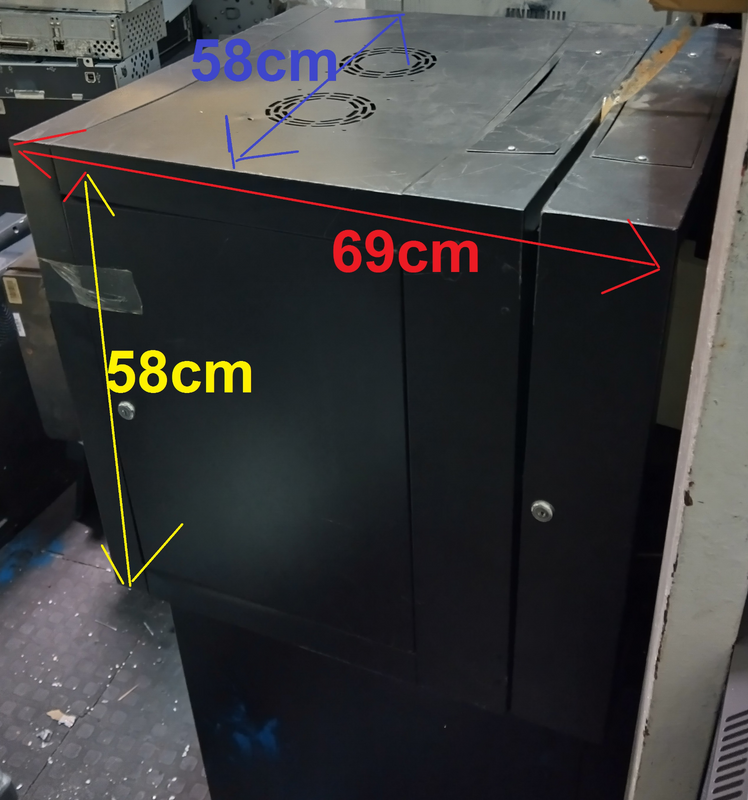 15U-Rack Server Cabinet, 69 x 59 x 59cm for R1500each
