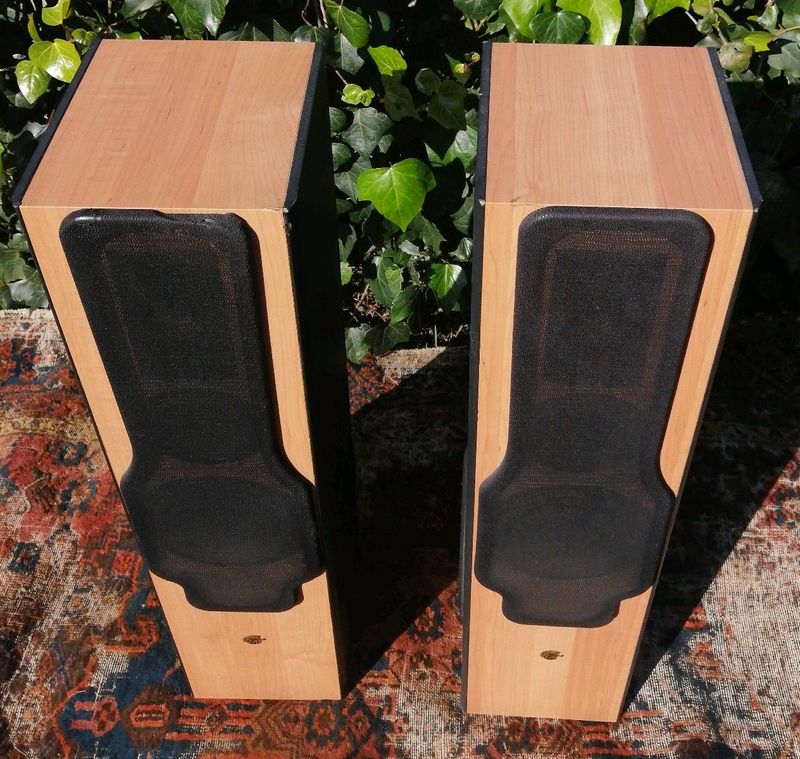 Vtg HiFi Floor Standing Speaker Set-CAT LEB-404 -Germany Logicom