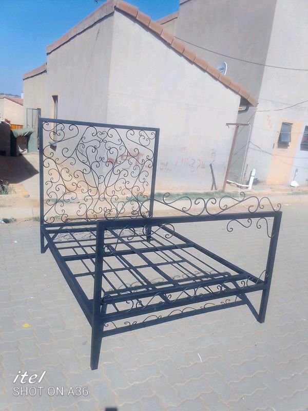 Wrought iron hand work Double bed base very strong