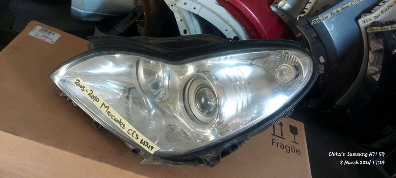 2003 to 2010 Mercedes CLS W219 left side head light