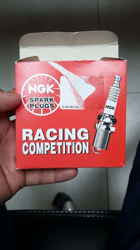 Racing competition  ngk spark plugs R7438-8