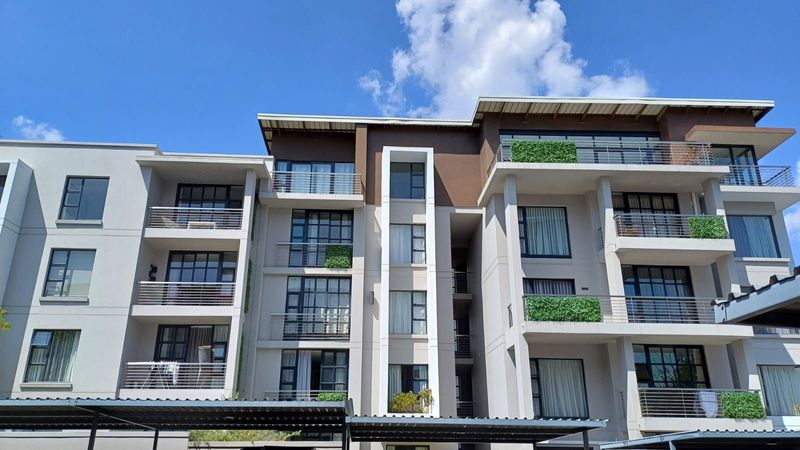 Luxurious Furnished Living in the Heart of Rosebank