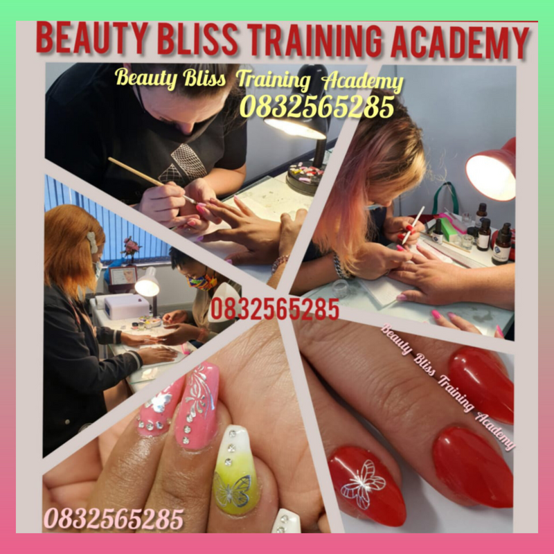 R2700 GEL AND ACRYLIC NAIL COURSE .NAIL ART .KIT.CERTIFICATE