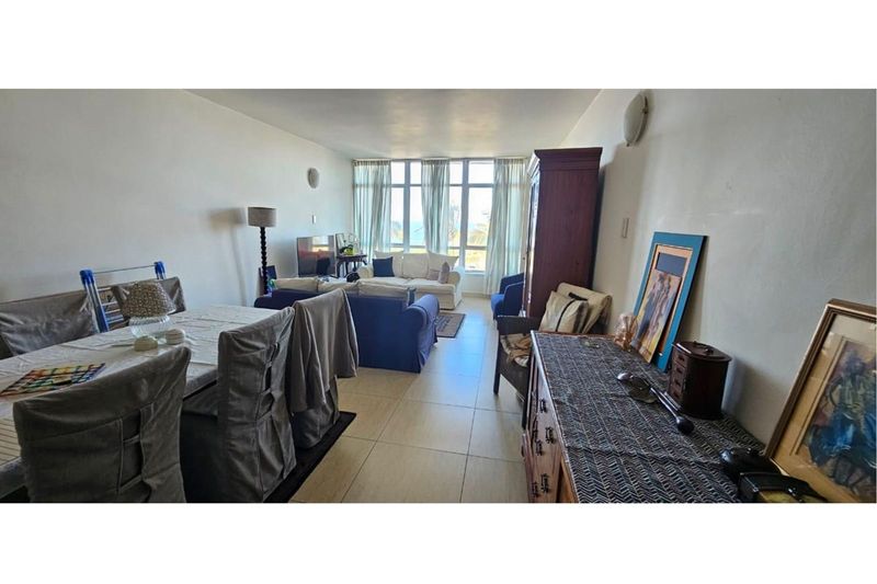 Conveniently Located 2 Bedroom 1 Bathroom Apartment with Parking in South Beach