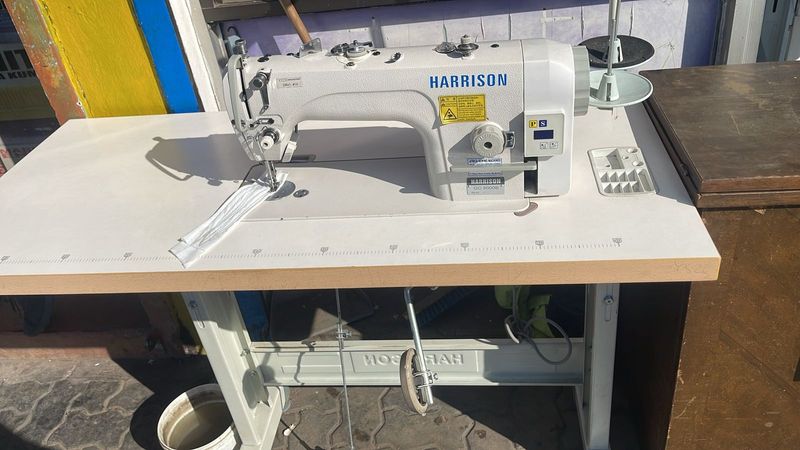 HARRISON INDUSTRIAL SEWING MACHINE