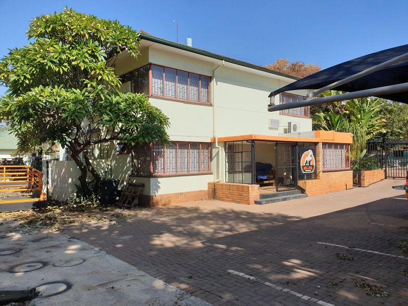 350 SQM FREESTANDING OFFICE BUILDING TO RENT ON FESTIVAL STREET IN HATFIELD