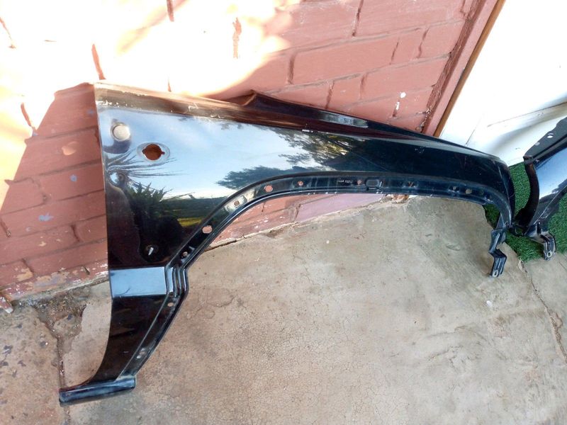 2.8 Jeep Cherokee left &amp; right front fenders for sale