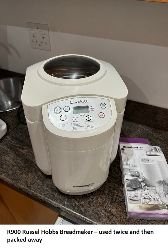 Russell Hobbs Breadmaker – used twice and then packed away