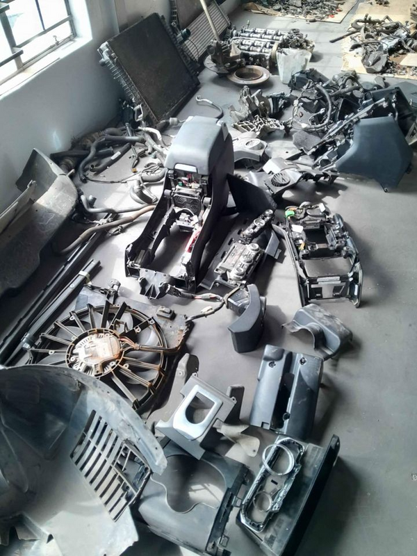 Land Rover Discovery parts for sale