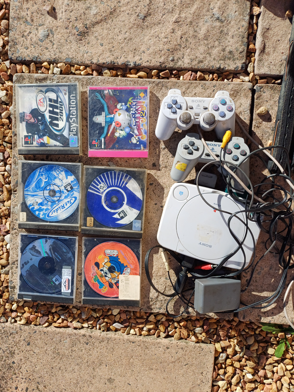 PS1 Gamer Console with Games
