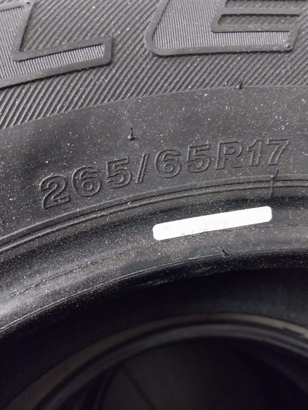 4 used Bridgestone tyres 265/65R17R1200 for all
