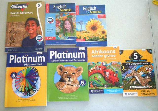 Grade 5 books  (Excellent Condition)