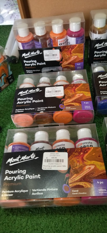 Paint Pouring Kits