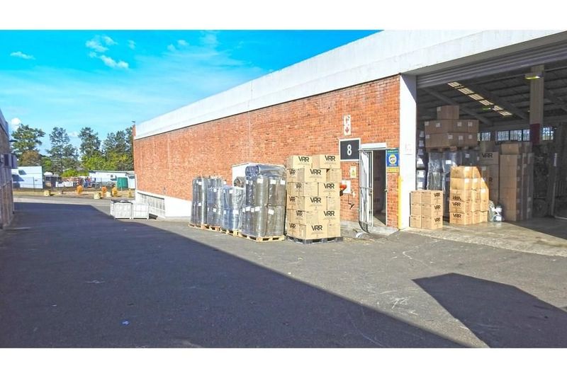 Quality Warehouse / Distribution Centre Located Close to N3