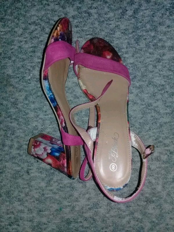 High heels. Price reduced to R100
