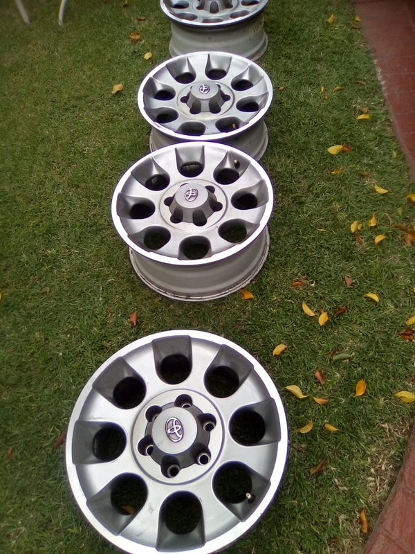 4x17inch Bakkie mags 6/139pcd