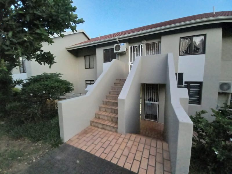 Apartment To Rent in La Mercy, KwaZulu Natal