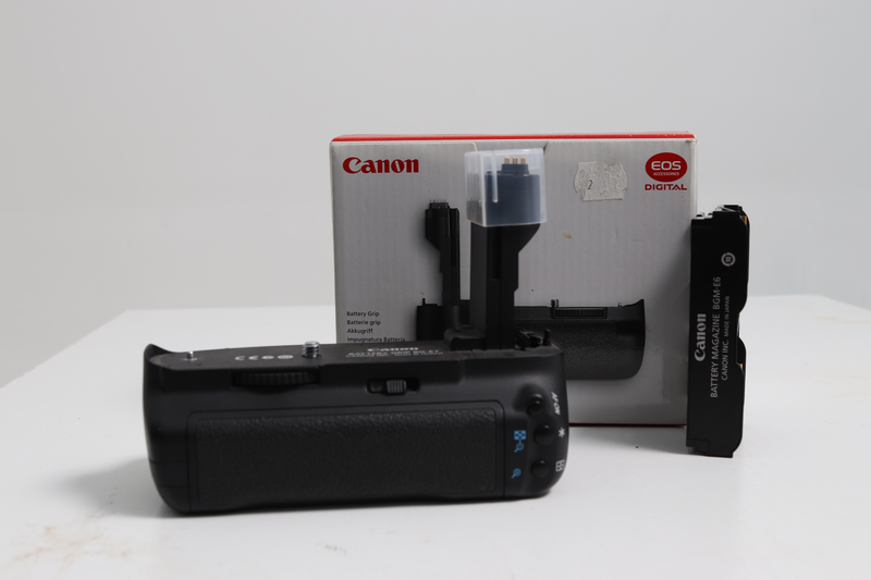 Canon BG-E7 Battery Grip for Canon EOS 7D
