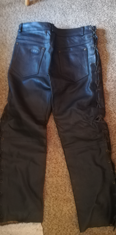 Ladies motorcycle leather riding pants. Size34