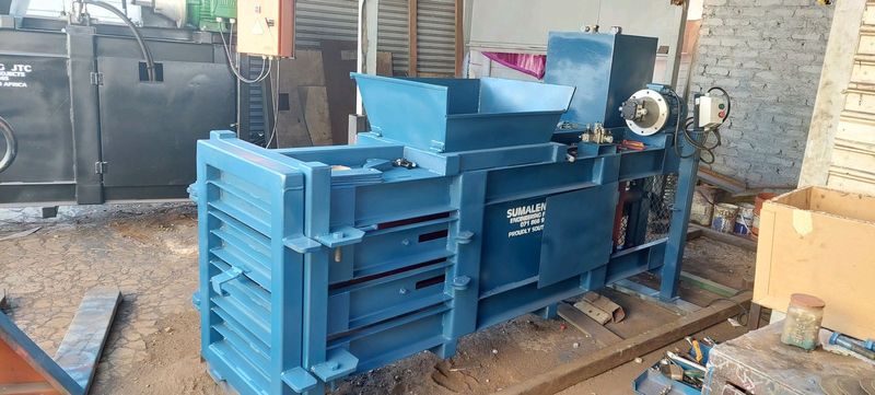 Bailing machines for sale