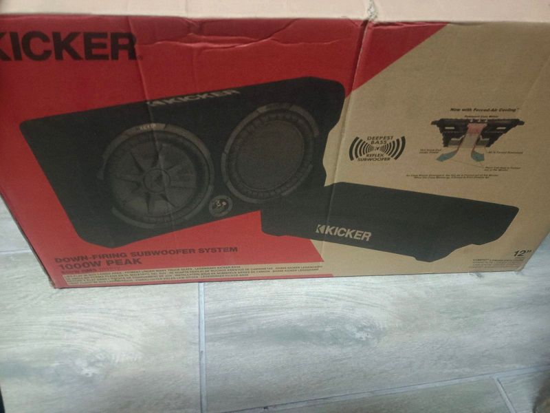 Car speakers