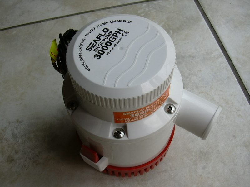 Bilge Pumps - 350GPH to 3500GPH, from only R295
