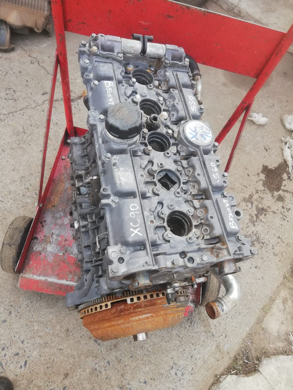 VOLVO XC90 / S60 B5254T 2.5T ENGINE FOR SALE