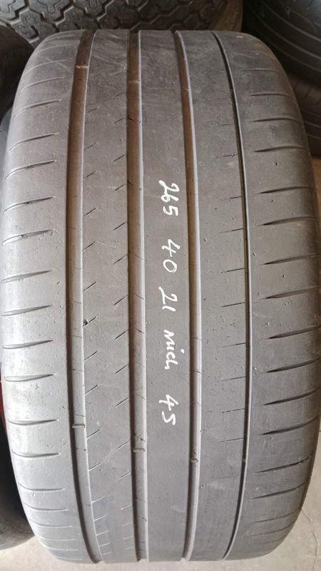 2 x 265/40/R21 MICHELIN PILOT SPORT 4 S IS AVAILABLE NOW IN STOCK CALL PAUL 0632489024