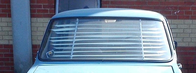 Retro blinds for vehicles