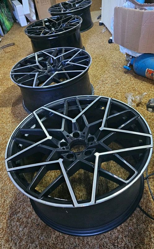 A clean set of 20inch bmw rims available for sale