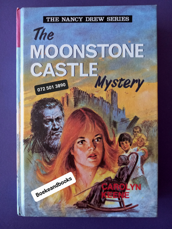 The Moonstone Castle Mystery - Carolyn Keene - The Nancy Drew Series.