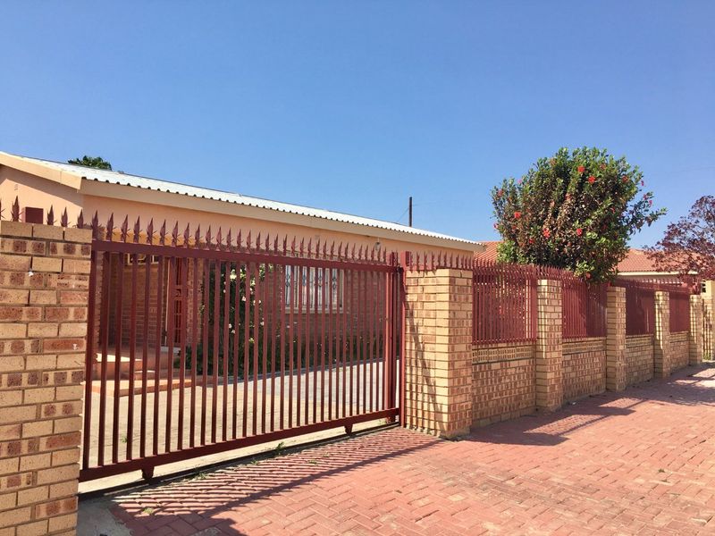 3 Bedroom House For Sale In Seshego