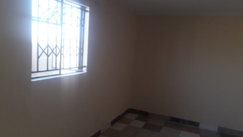 Room for rental in Tsakane Ext. 5B not far from Shoprite