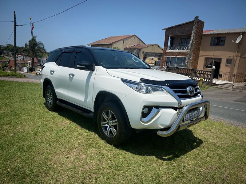 2017 Toyota Fortuner SUV GD 6