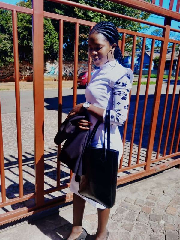 GUGULETHU AGED 28, A ZIMBABWEAN MAID IS LOOKING FOR A FULL/PART TIME DOMESTIC AND CHILDCARE JOB.