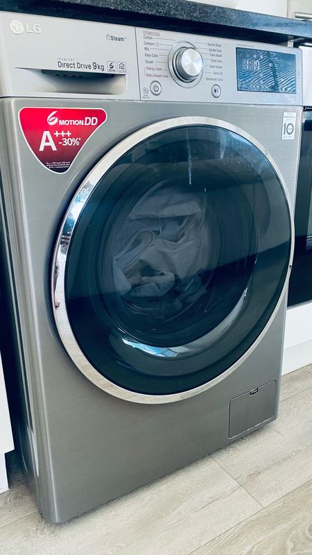 LG 9kg Silver Front Loader Washing Machine