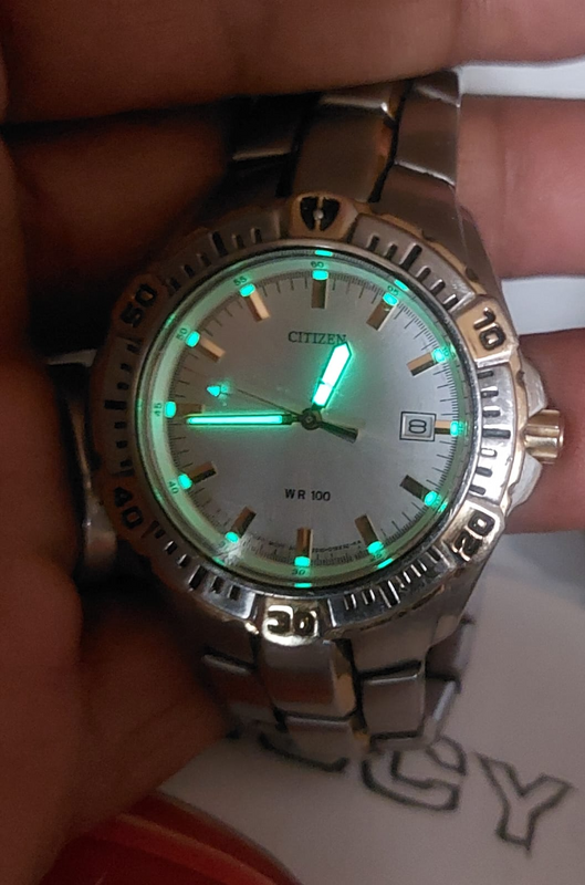 Vintage Watch: Citizen Quartz WR100 Watch with Date, 2 Tone